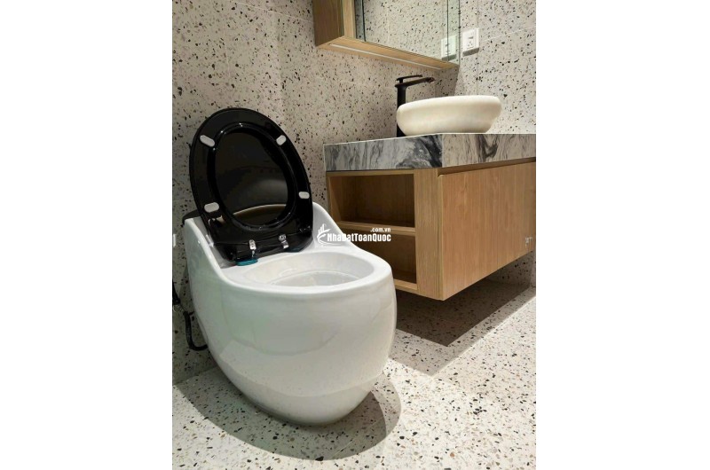 Tôi cho thuê nhà Nhà hàng, VP, KD, Hoàng Văn Thái, 98m2x 5T vỉa hè 30 Tr